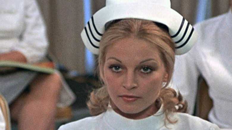 кадр из фильма The Student Nurses