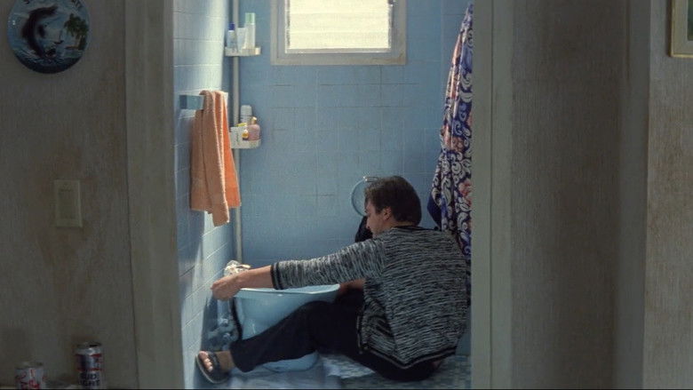 кадр из фильма Золотые яйца