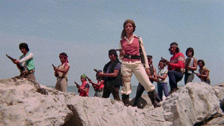 кадр из фильма Женская тюрьма