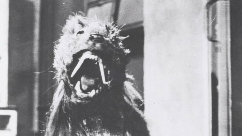 кадр из фильма Землеройки-убийцы