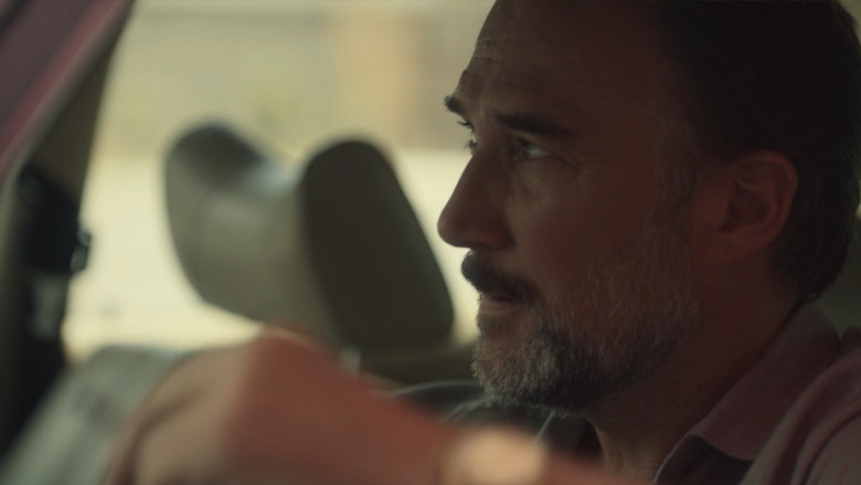 кадр из фильма Последнее, чего он хотел