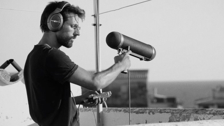 кадр из фильма Foley Artist