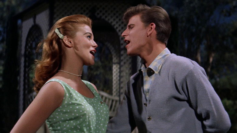 кадр из фильма Пока, пташка