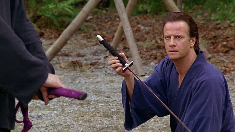 кадр из фильма Преследуемый