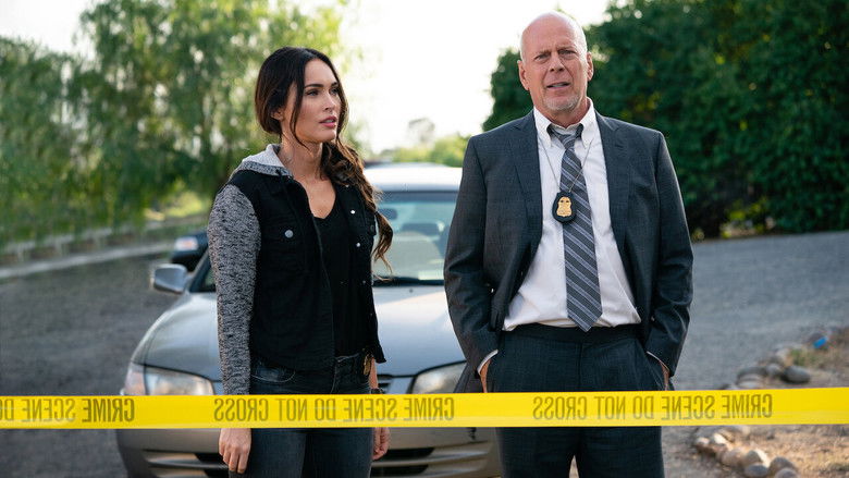 кадр из фильма Полночь на злаковом поле