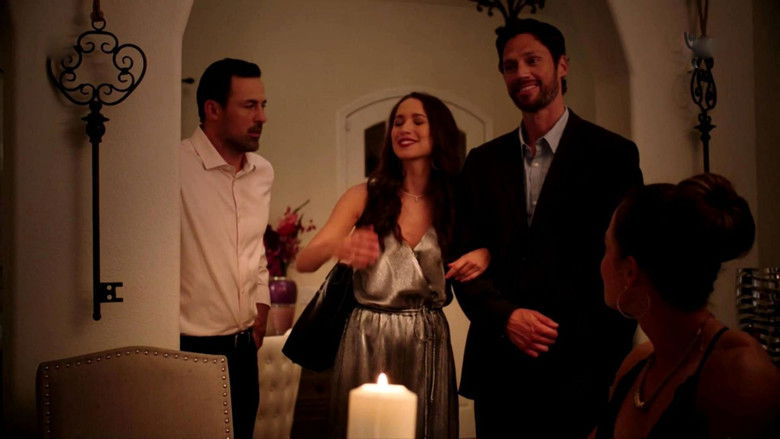 кадр из фильма The Ex Next Door