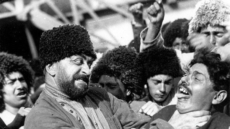 кадр из фильма Лятиф