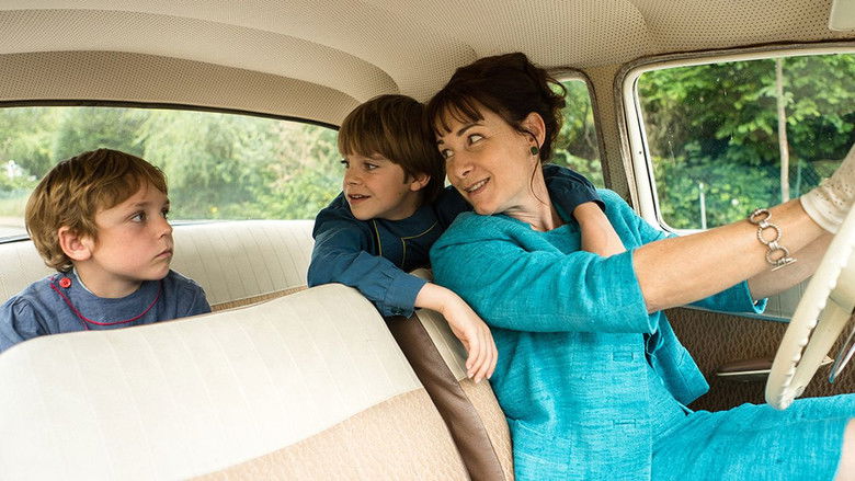 кадр из фильма Материнский инстинкт