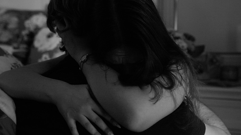 кадр из фильма Just Leave