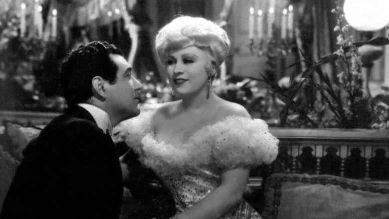 кадр из фильма Belle of the Nineties