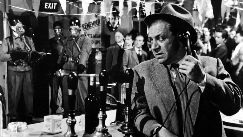 кадр из фильма Куотермасс 2