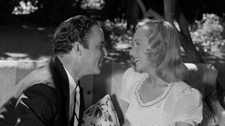 кадр из фильма I de lyse nætter