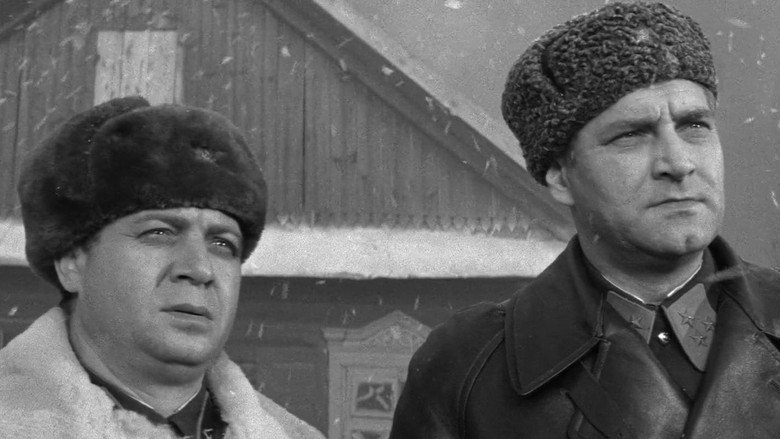 кадр из фильма За нами Москва