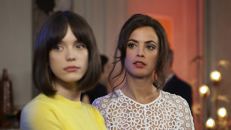 кадр из фильма Молодой Годар