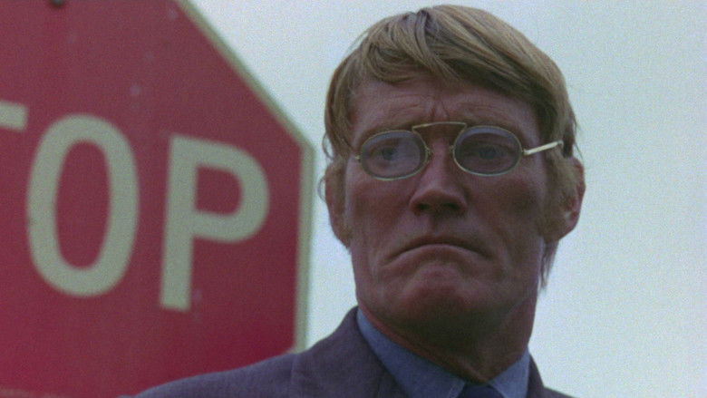 кадр из фильма The Mad Bomber