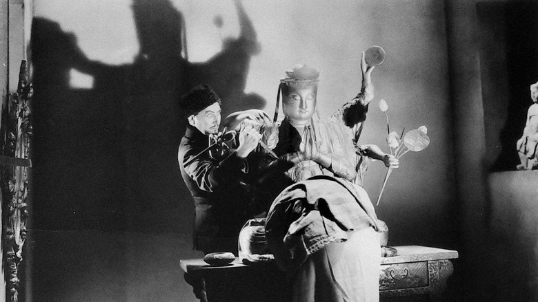 кадр из фильма Восстание зомби