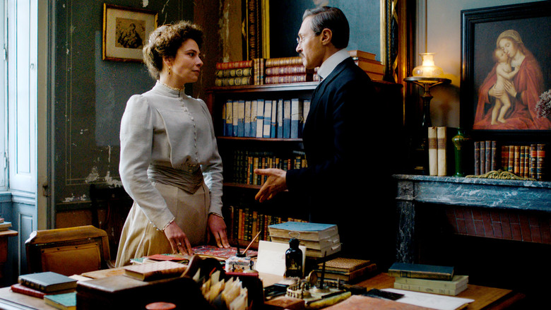 кадр из фильма Мария Монтессори