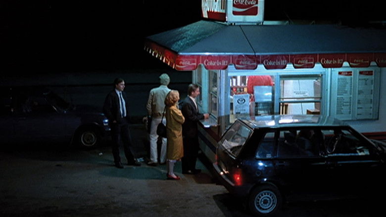 кадр из фильма Тени в раю