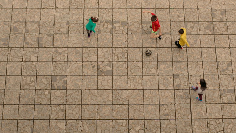 кадр из фильма იქ, სადაც სახლია