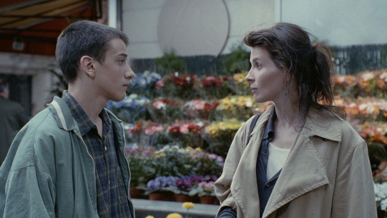 кадр из фильма Код неизвестен