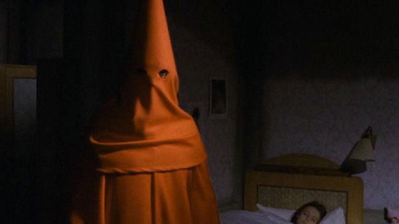 кадр из фильма Монах с хлыстом