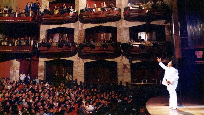 кадр из фильма Juan Gabriel: Mi Primer Bellas Artes