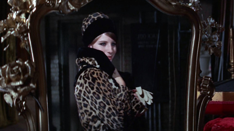 кадр из фильма Смешная девчонка