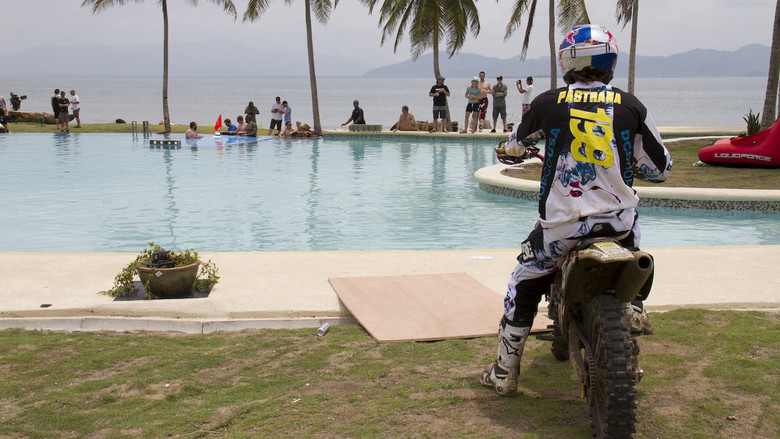 кадр из фильма Реактивные клоуны: Фильм