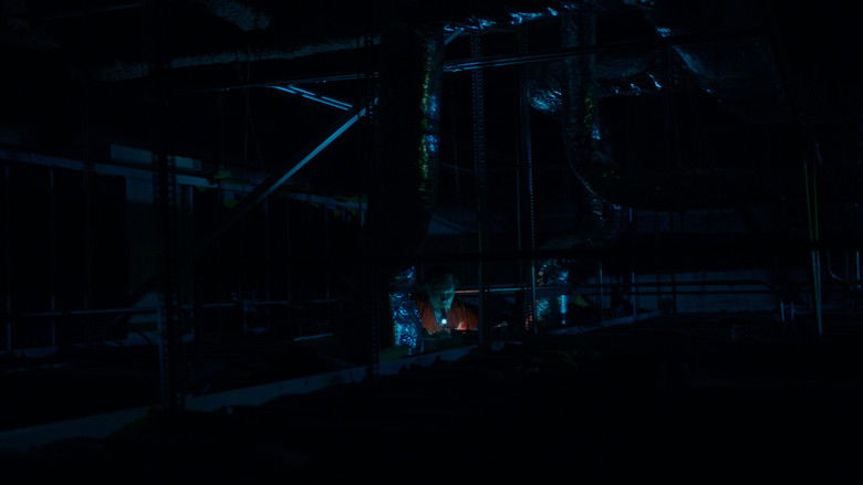 кадр из фильма The Walls