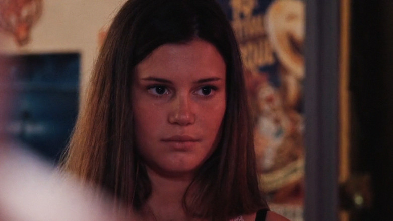 кадр из фильма Мектуб, моя любовь