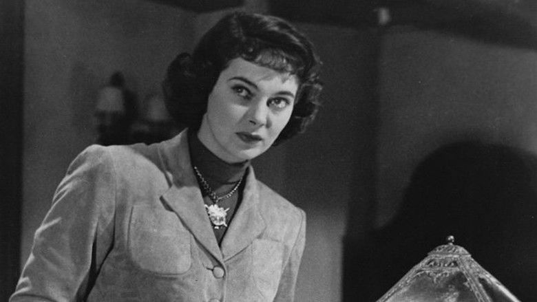 кадр из фильма Spy Hunt