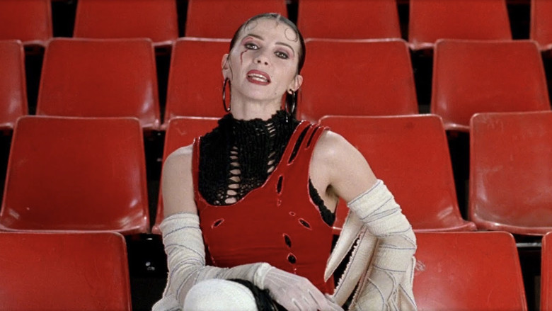 кадр из фильма Кика