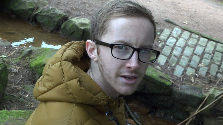 кадр из фильма The Man in the Black Suit