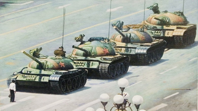 кадр из фильма The Tank Man