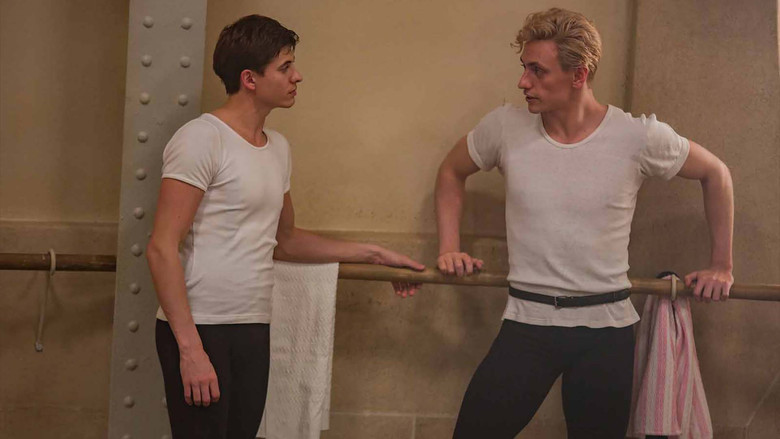 кадр из фильма Нуреев. Белый ворон