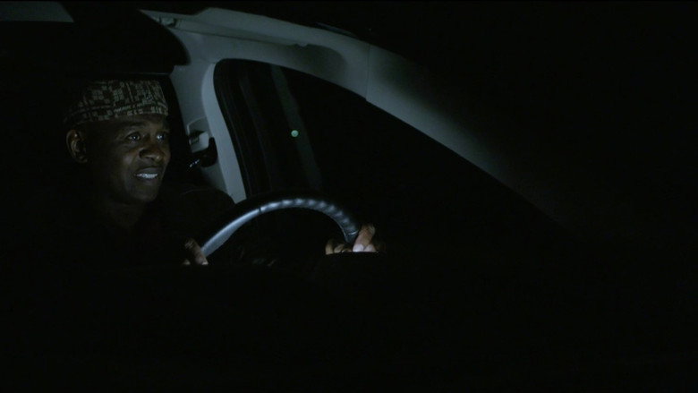 кадр из фильма Mute