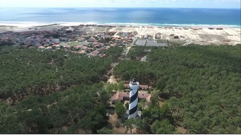 кадр из фильма Monsieur Lacoste