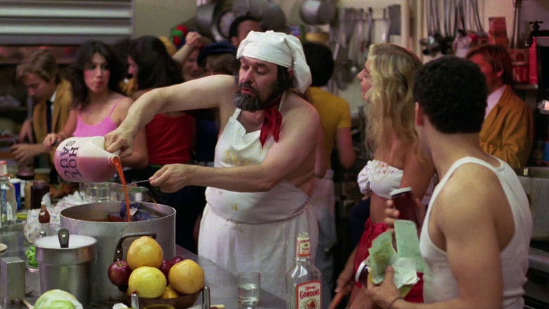 кадр из фильма Waitress!