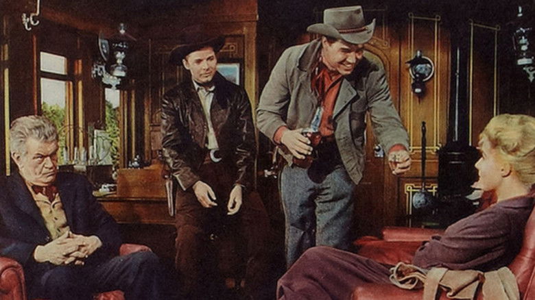 кадр из фильма Опасный перегон