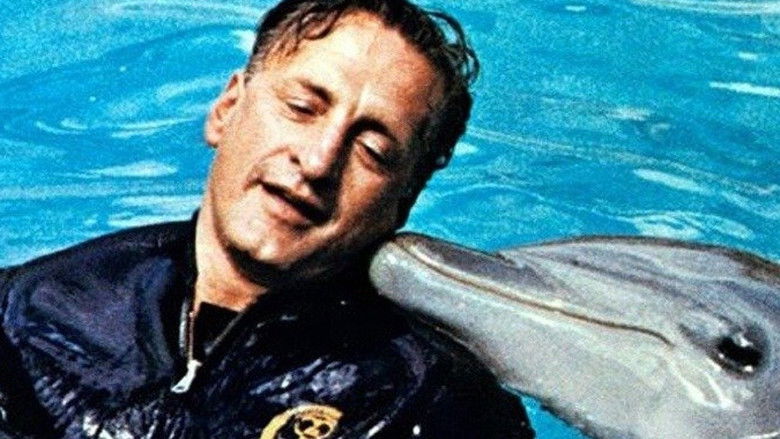 кадр из фильма День дельфина