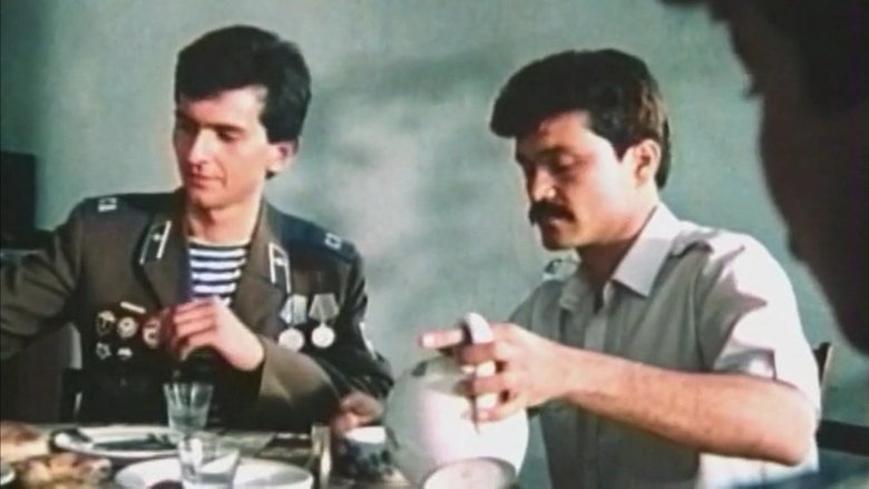 кадр из фильма Опалённые Кандагаром