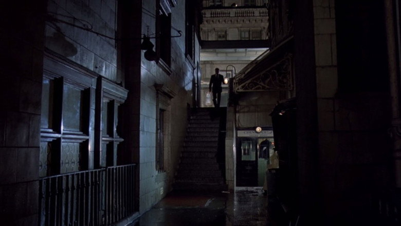 кадр из фильма Глубокий сон