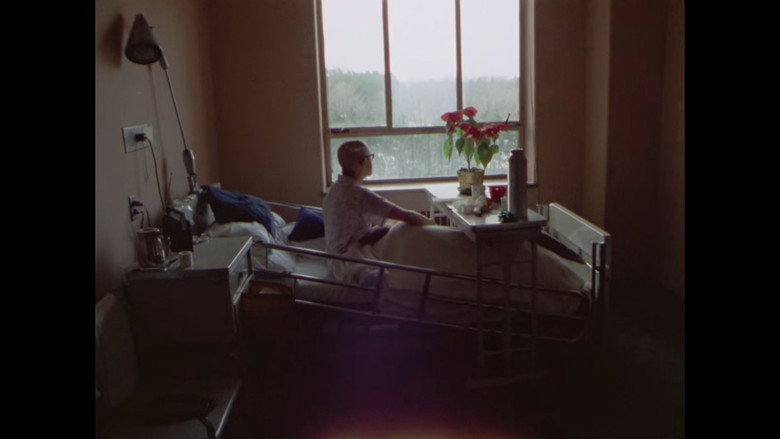кадр из фильма Dying