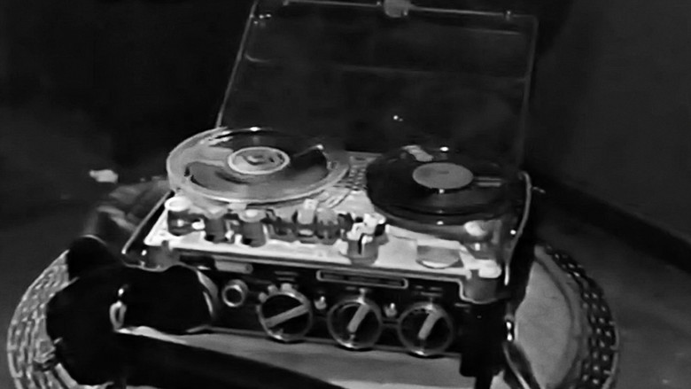 кадр из фильма Η Γόησσα