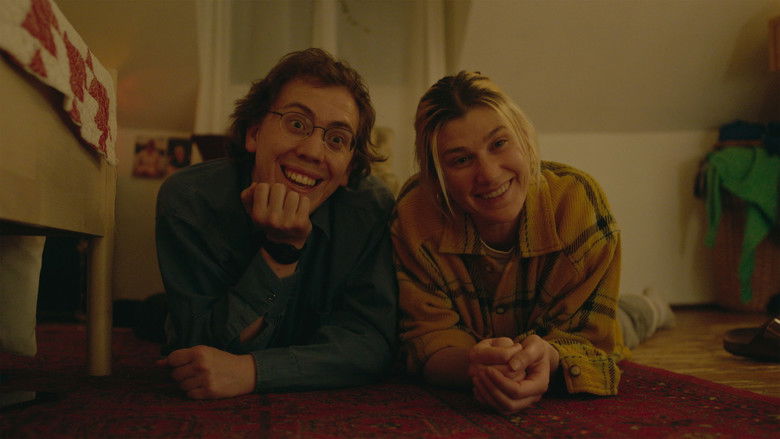 кадр из фильма The Heirloom