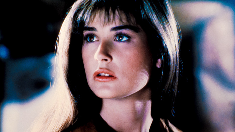 кадр из фильма Паразит