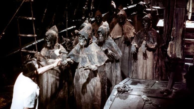 кадр из фильма Слепые мертвецы 3: Корабль слепых мертвецов