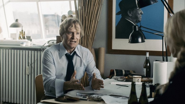 кадр из фильма Коммуна