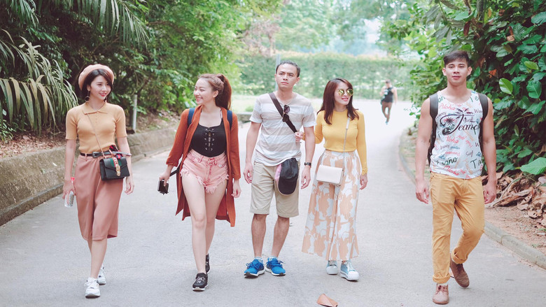 кадр из фильма Đời Cho Ta Bao Lần Đôi Mươi