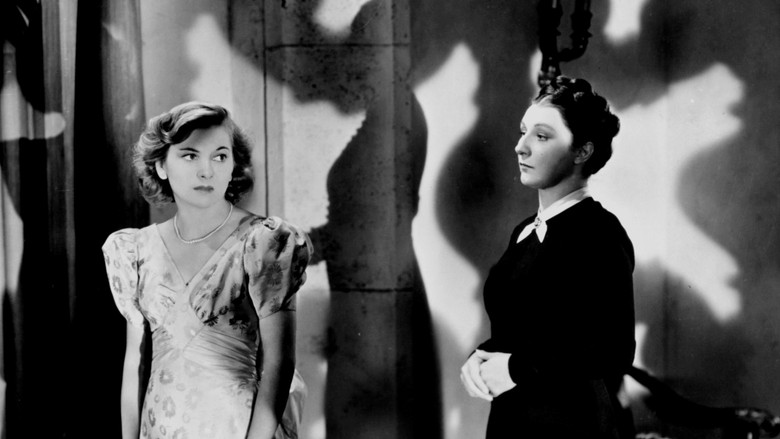 кадр из фильма Ребекка